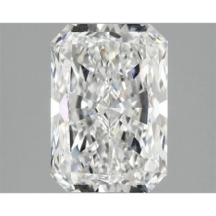 Radiant Cut Fine Diamond ring in Gold – main view