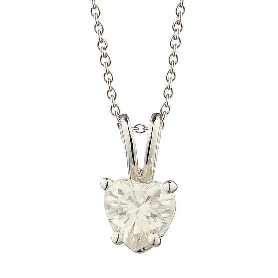 natural heart diamond 2ct pendant front view