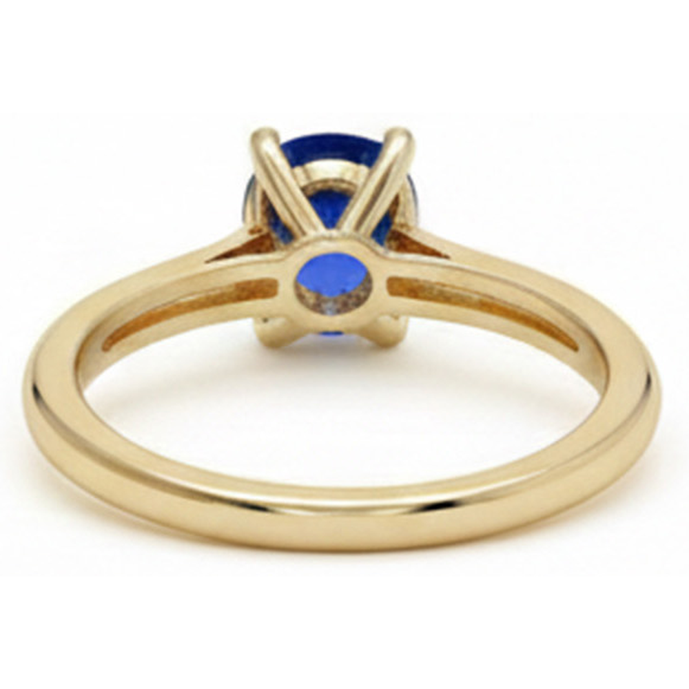 natural round sapphire 3ct ring profile view