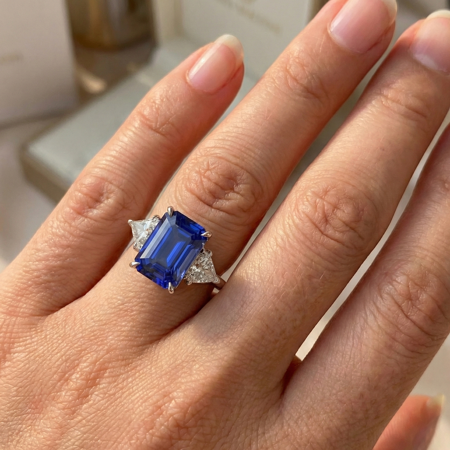 3 Stone Ring Emerald Blue Sapphire & Trillion Natural Earth Mined Diamond ( Not Lab Grown )s 4.50 Carats New
