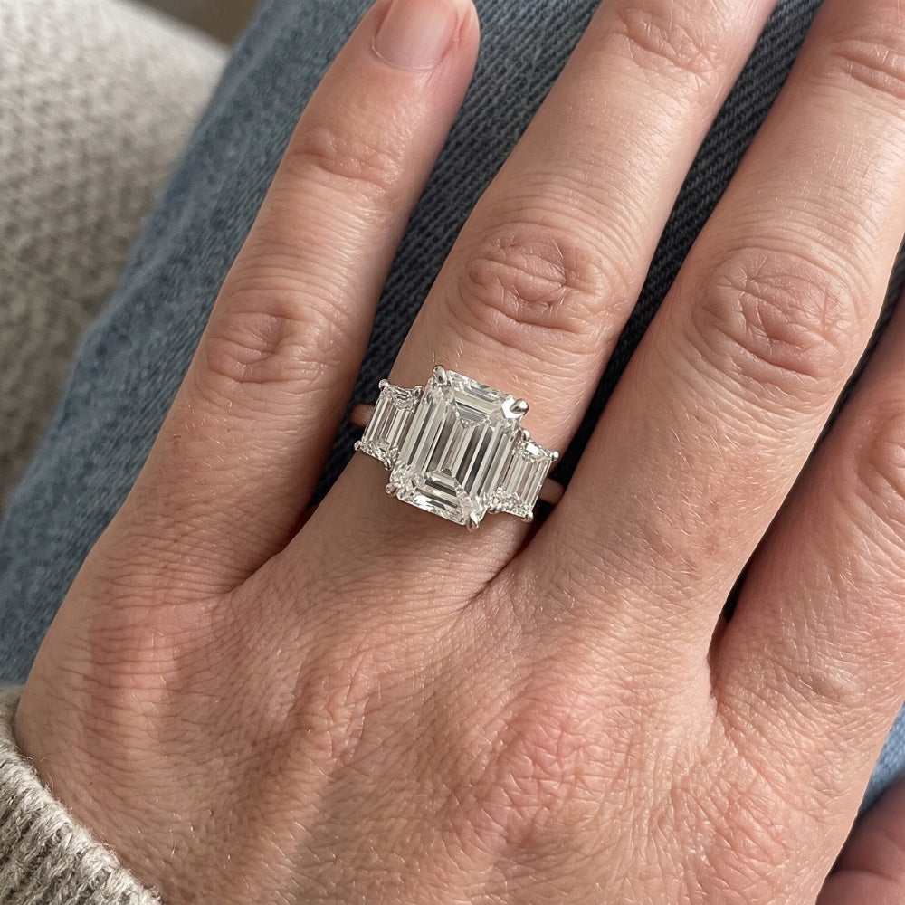 8 Carats Emerald Real Natural Earth Mined Diamond ( Not Lab Grown )s Three Stone Ring White Gold 14K New