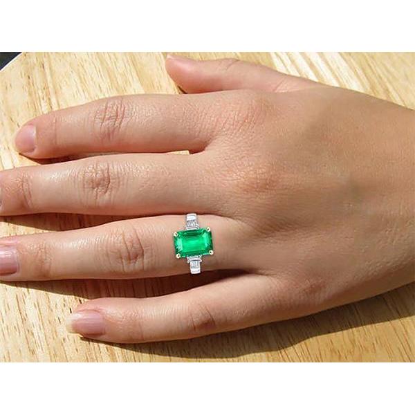 Big Green Emerald Gemstone Ring Natural Earth Mined Diamond Womens Jewelry