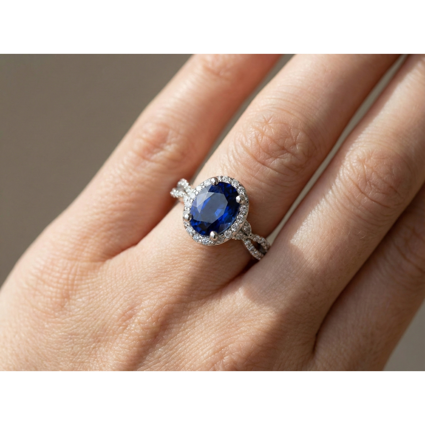 natural round sapphire 5ct ring lifestyle photo