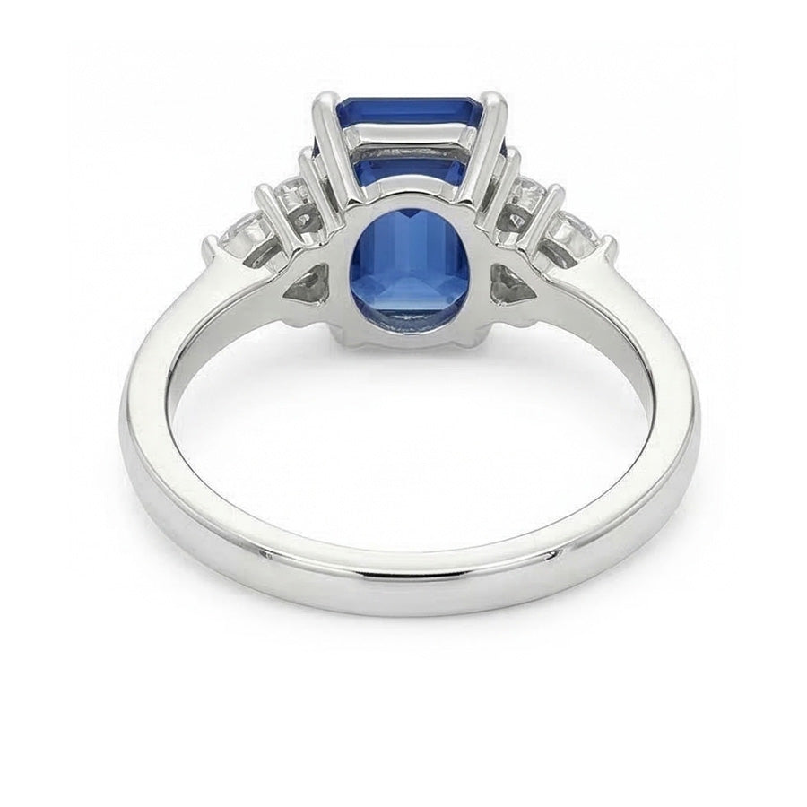 natural emerald sapphire 3ct ring profile view