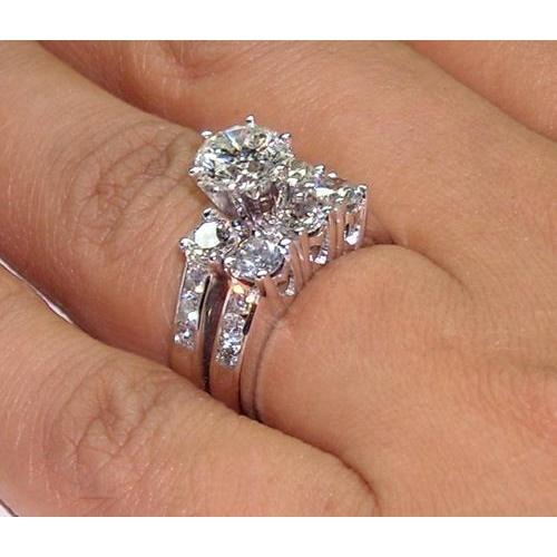Genuine 2.70 Carats Round Engagement Ring Heart Set White Gold