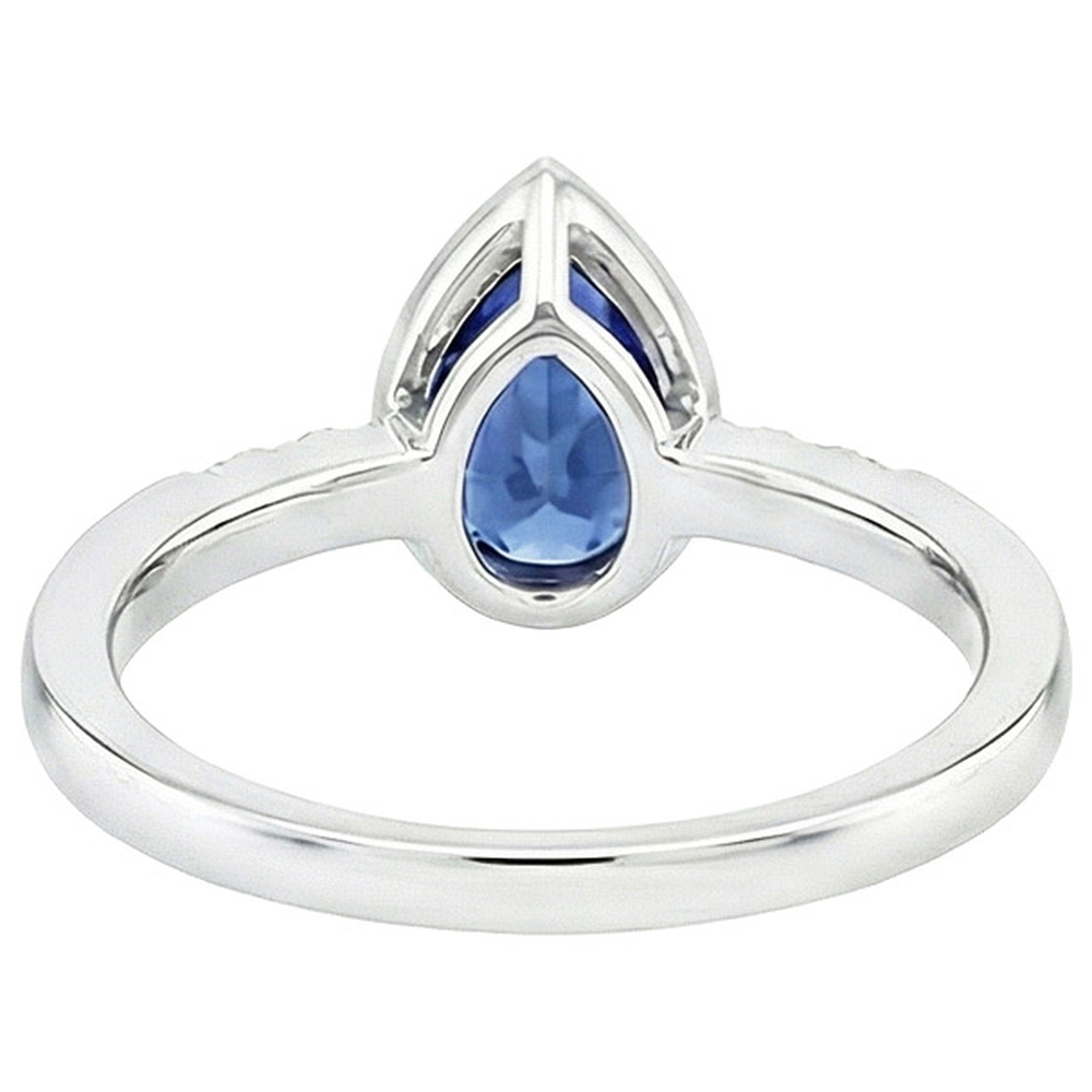 natural round sapphire 2.50ct watch top view