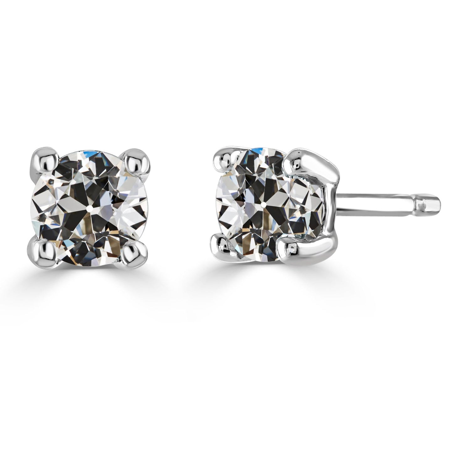 Stud Earrings 14K White Gold with Fine Diamond – main view