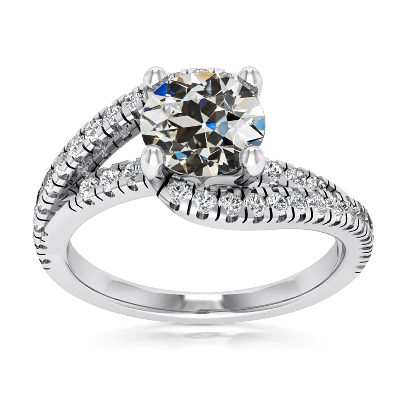 Lady’s Ring Round Old Miner Real Diamond Prong Twisted Shank 4.50 Carats