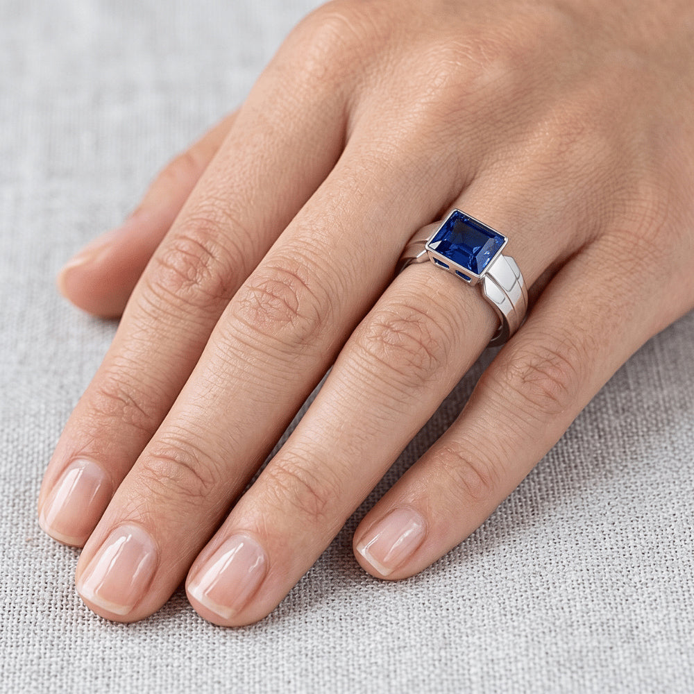 Natural 2 Carats Solitaire Womens Ring Princess Ceylon Sapphire Bezel Set