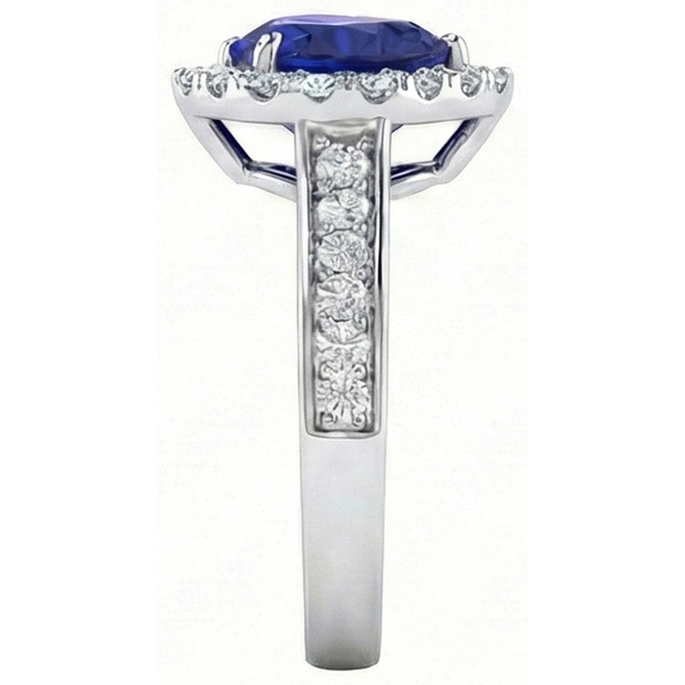natural round sapphire 4ct ring on white background