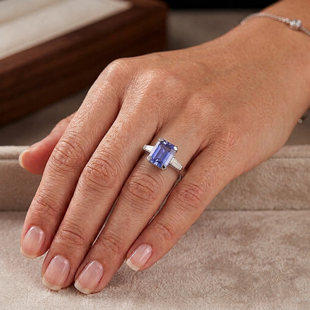 Natural Sapphire Ring 2.25ct - White Gold 14K