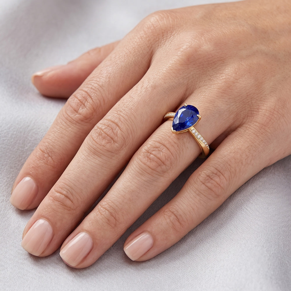 Natural Sapphire Ring 2.50ct - Two Tone 14K Gold