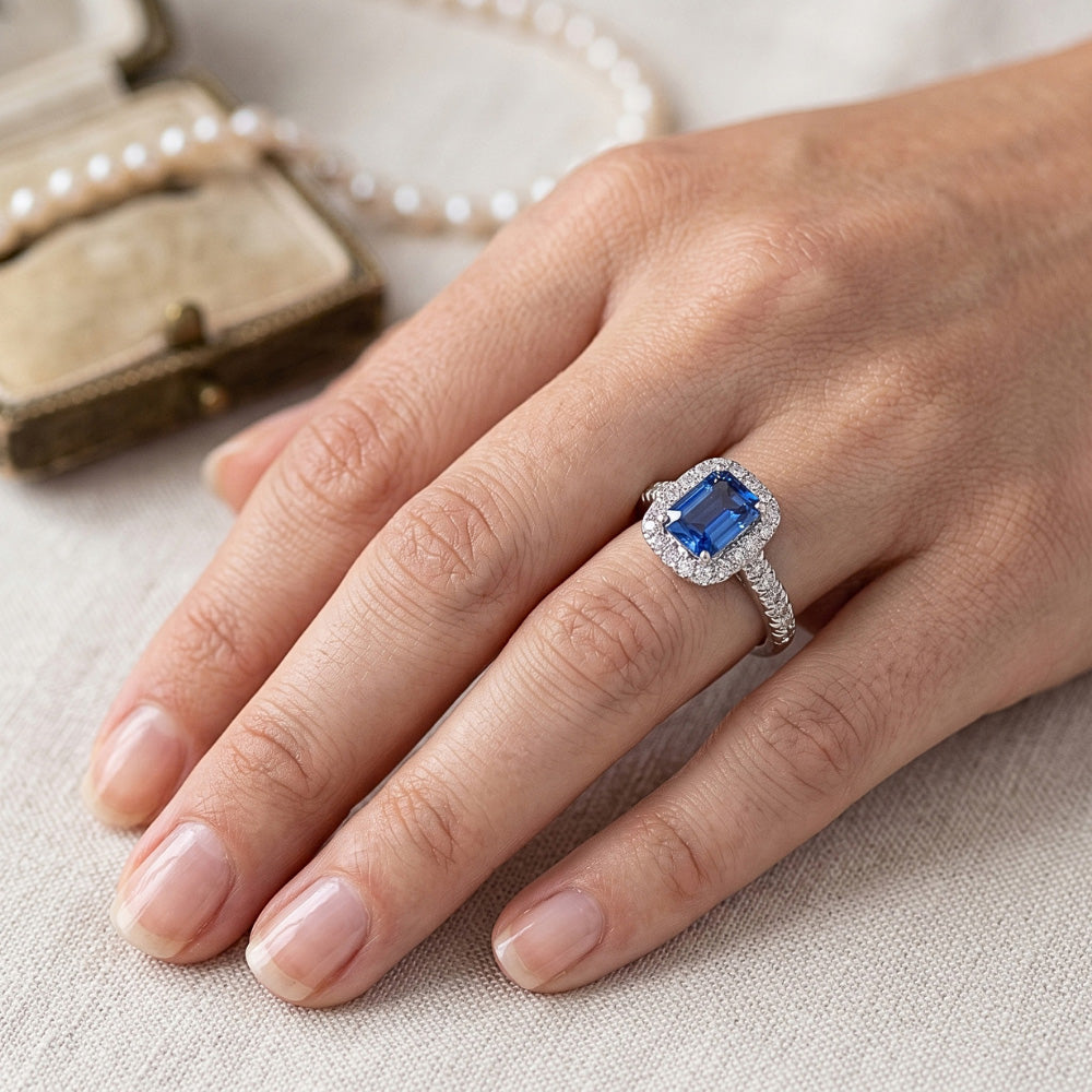 Natural Sapphire Ring 2.50ct - White Gold 14K