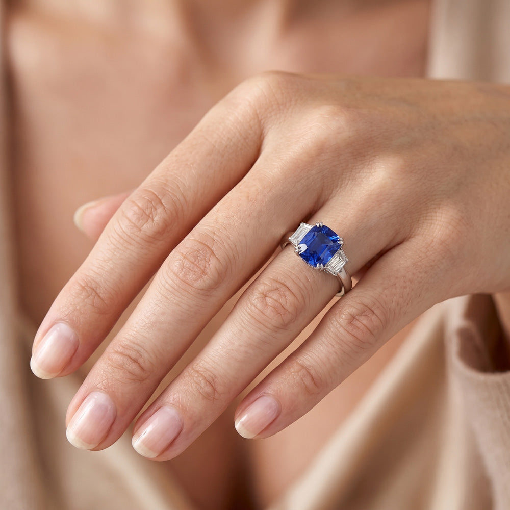 Natural Sapphire Ring 2.50ct - White Gold 14K