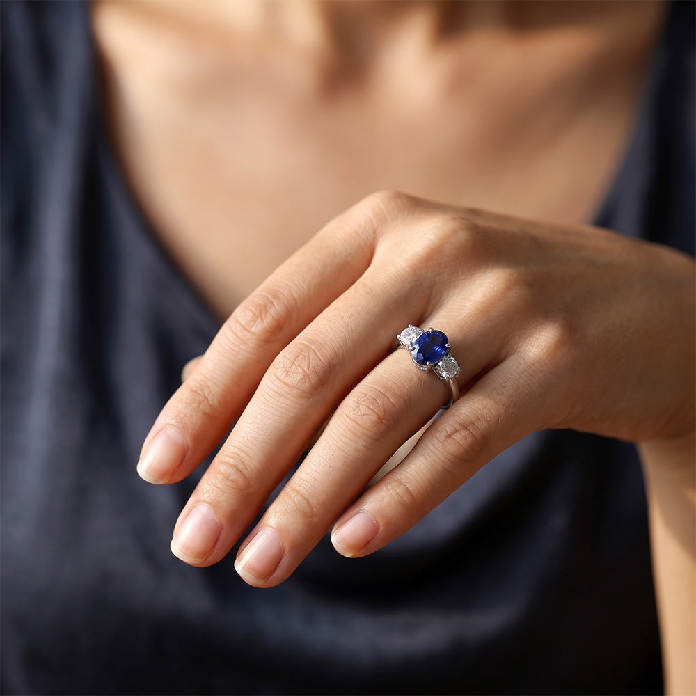 Natural Sapphire Ring 2ct - White Gold 14K