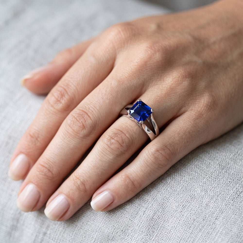 Natural Sapphire Ring 2ct - White Gold 14K