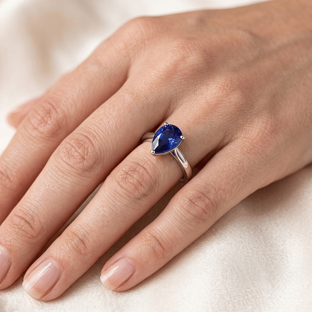 Natural Sapphire Ring 2ct - White Gold 14K