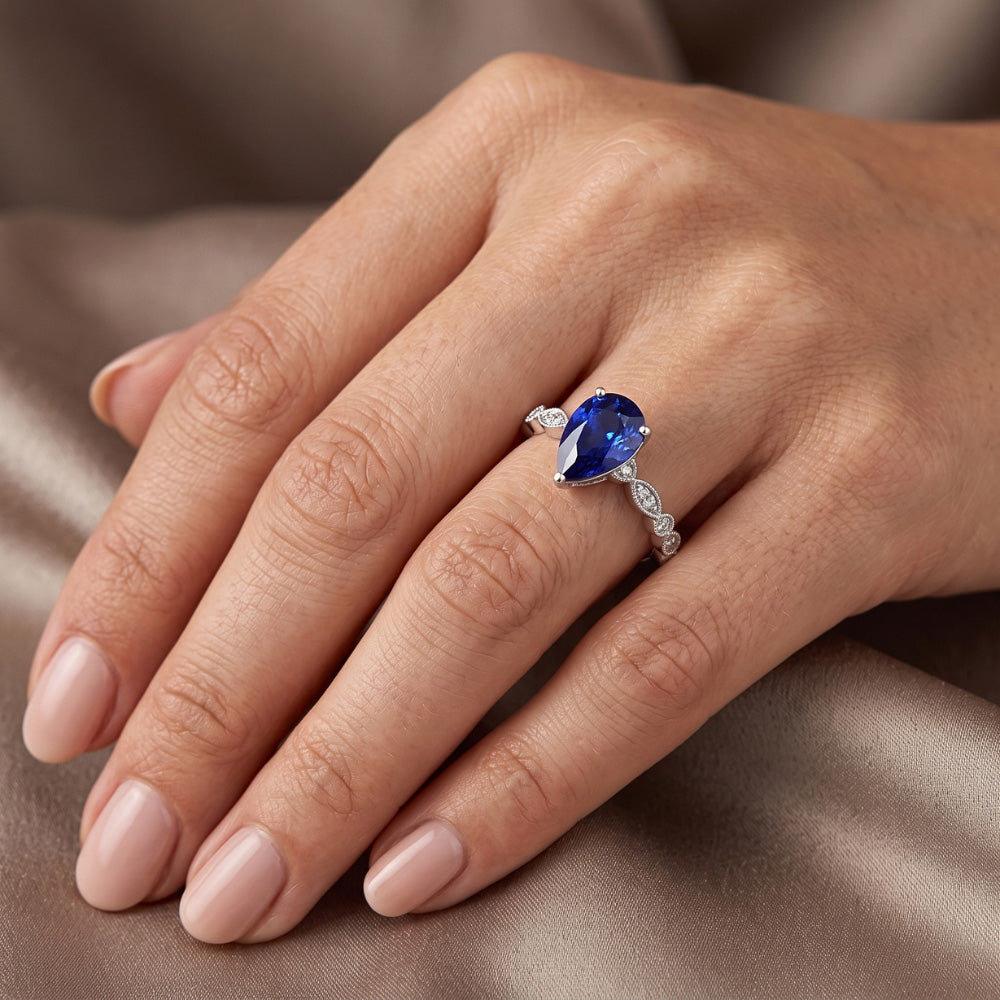 Natural Sapphire Ring 2ct - White Gold 14K