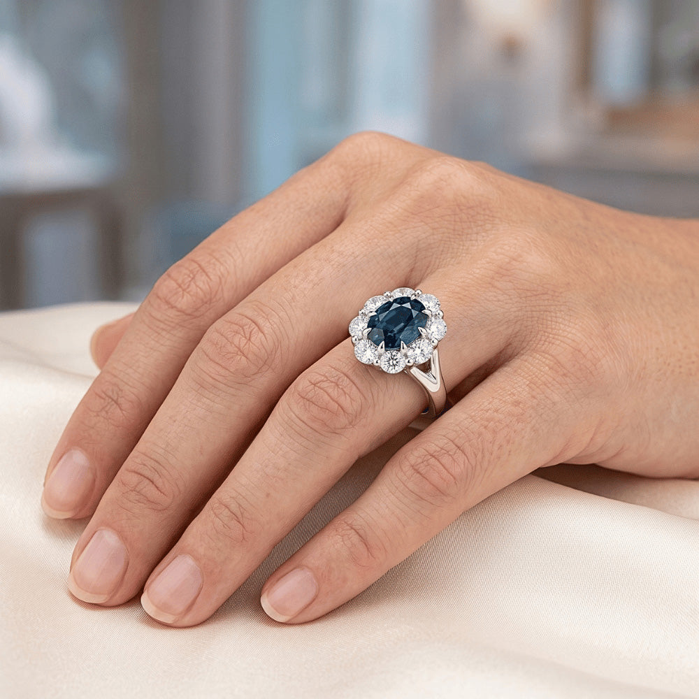 Natural Sapphire Ring 3.30ct - White Gold 14K