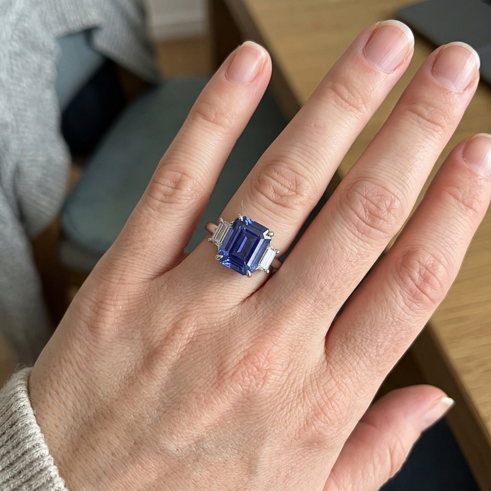 Natural Sapphire Ring 3.50ct - White Gold 14K