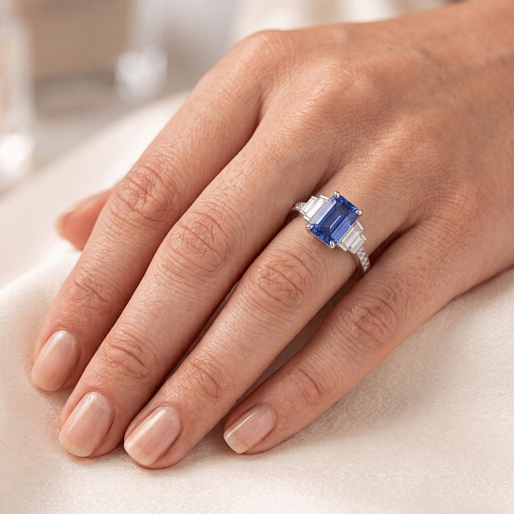 Natural Sapphire Ring 3.50ct - White Gold 14K