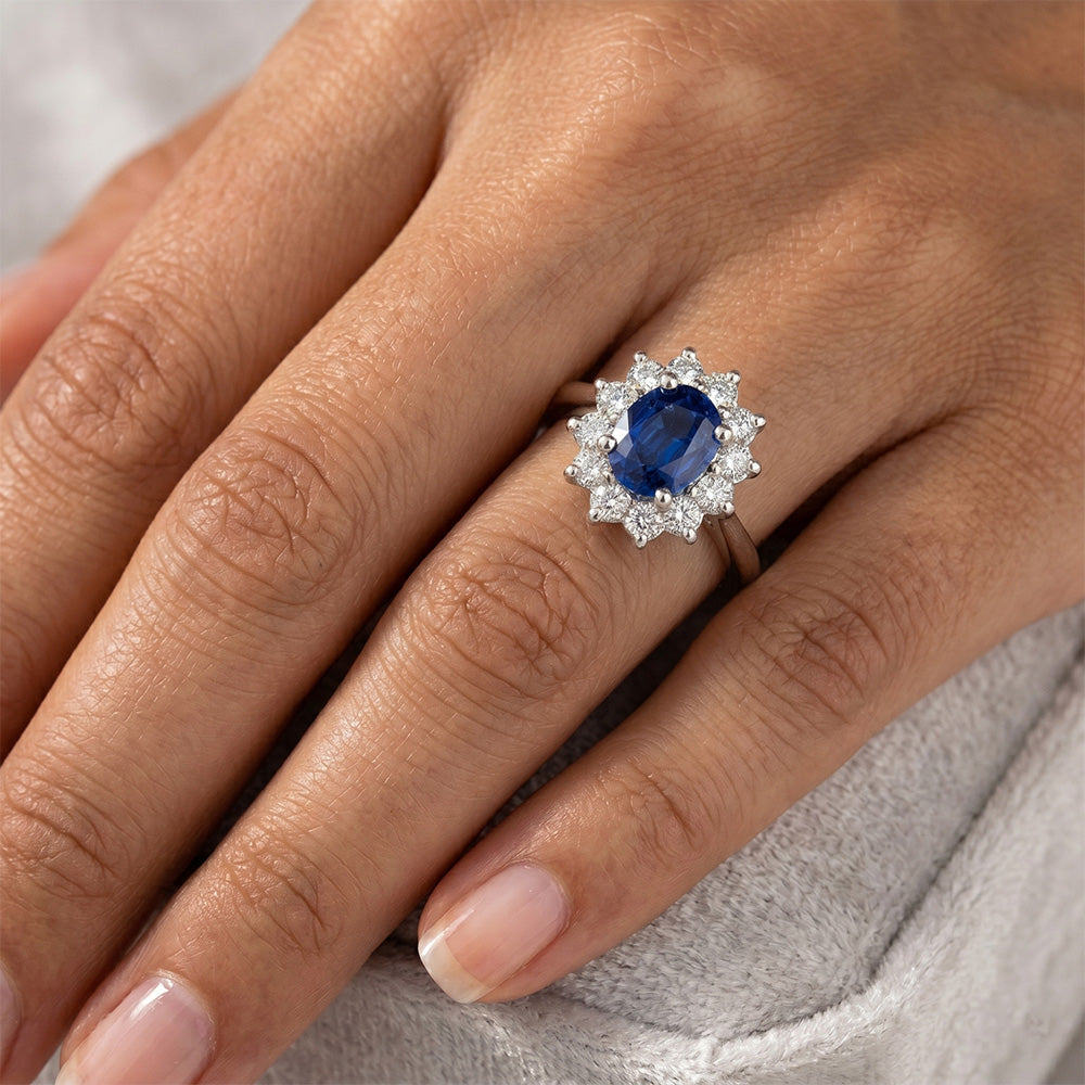 Natural Sapphire Ring 3.60ct - White Gold 14K