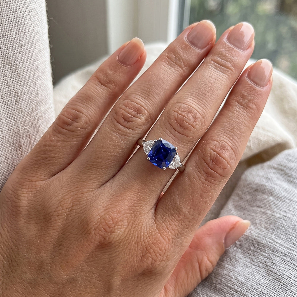 Natural Sapphire Ring 3ct - White Gold 14K
