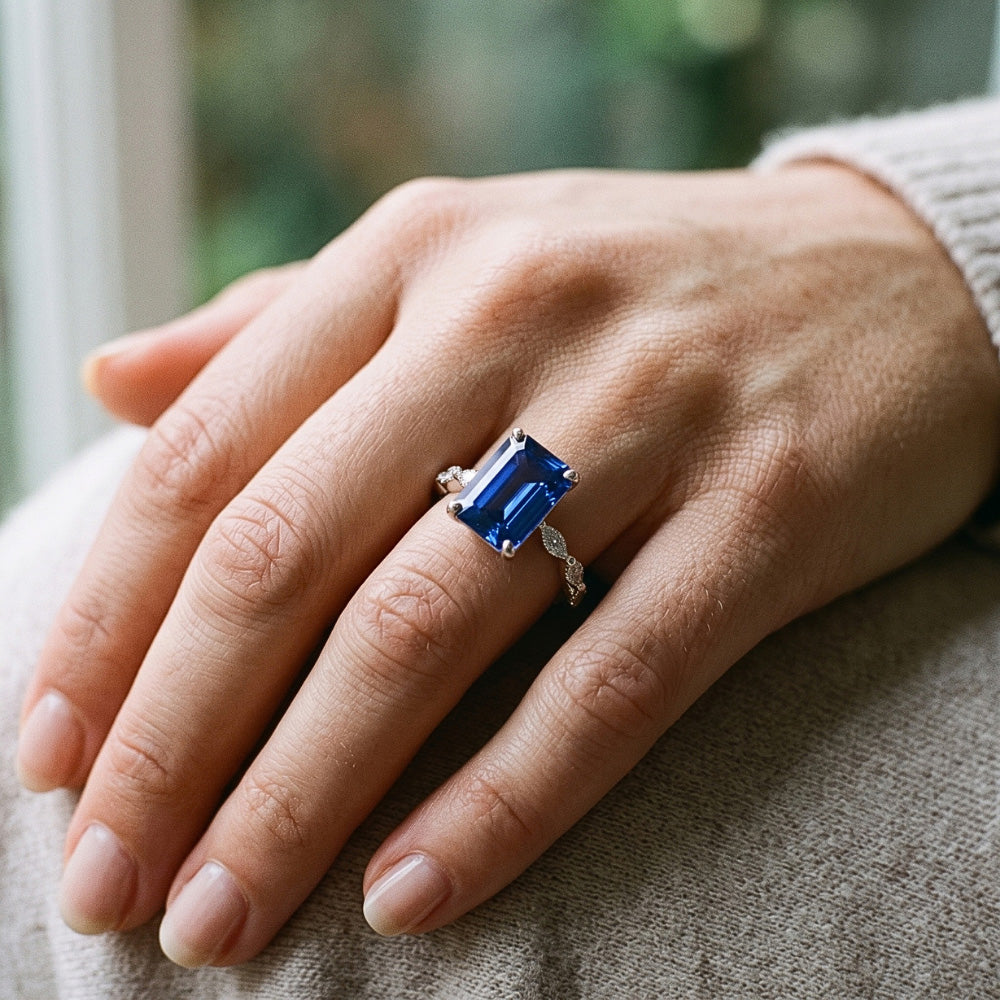 Natural Sapphire Ring 4.50ct - White Gold 14K