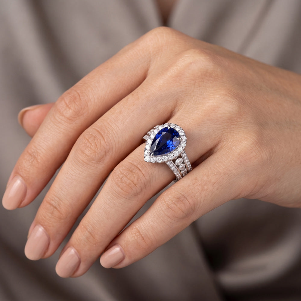 Natural Sapphire Ring 6ct - White Gold 14K