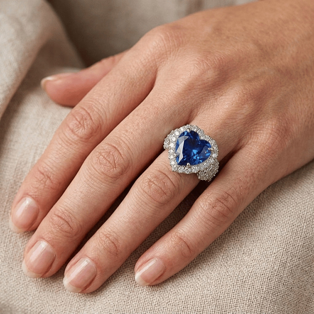 Natural Sapphire Ring 7ct - White Gold 14K