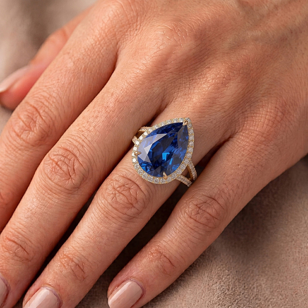 Natural Sapphire Ring 8ct - Yellow Gold 14K