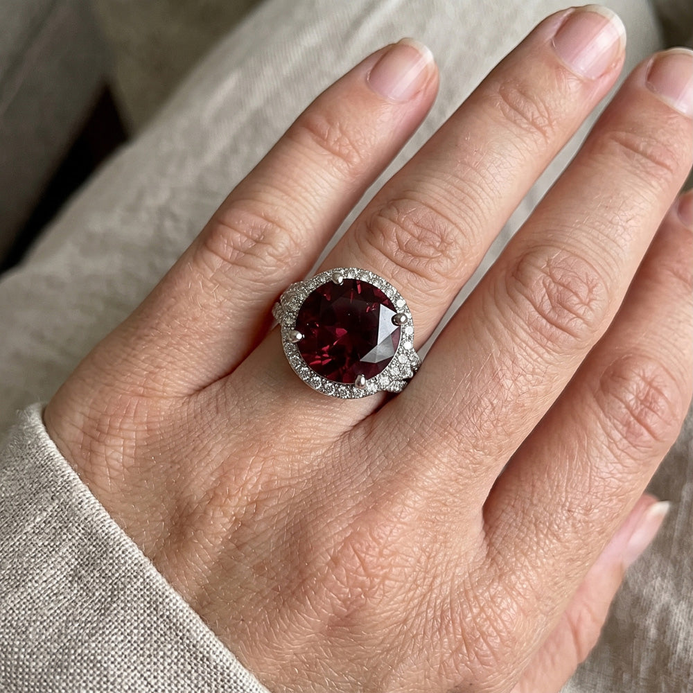Natural Tourmaline Ring 9ct - White Gold 14K