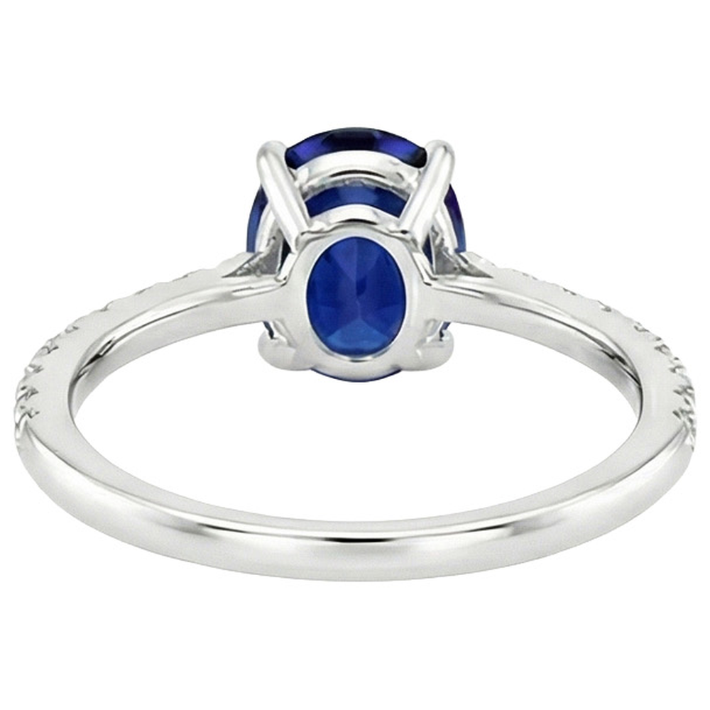 natural round sapphire 6ct ring on white background
