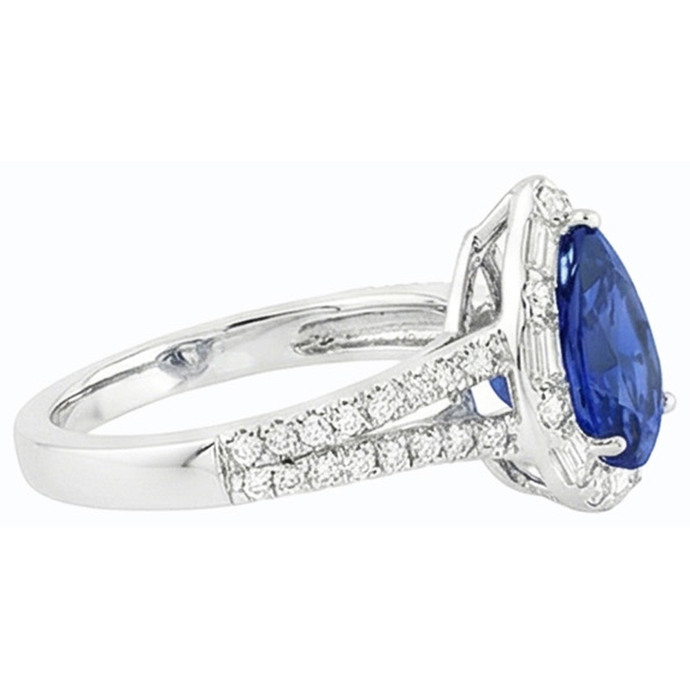natural round sapphire 5ct ring on white background