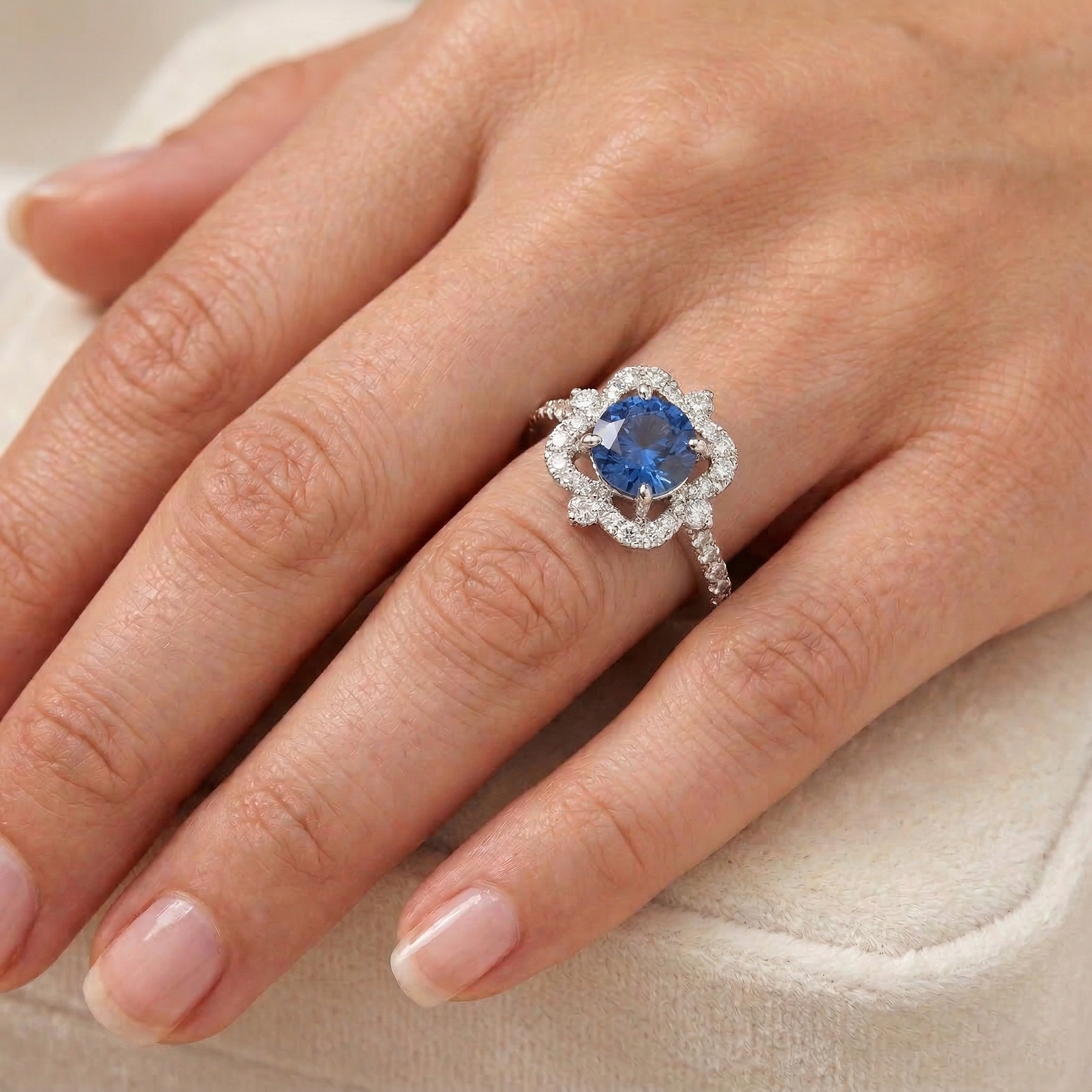 Round Cut 4.30 Ct Sri Lanka Blue Sapphire Natural Earth Mined Diamond ( Not Lab Grown ) s Fancy Ring