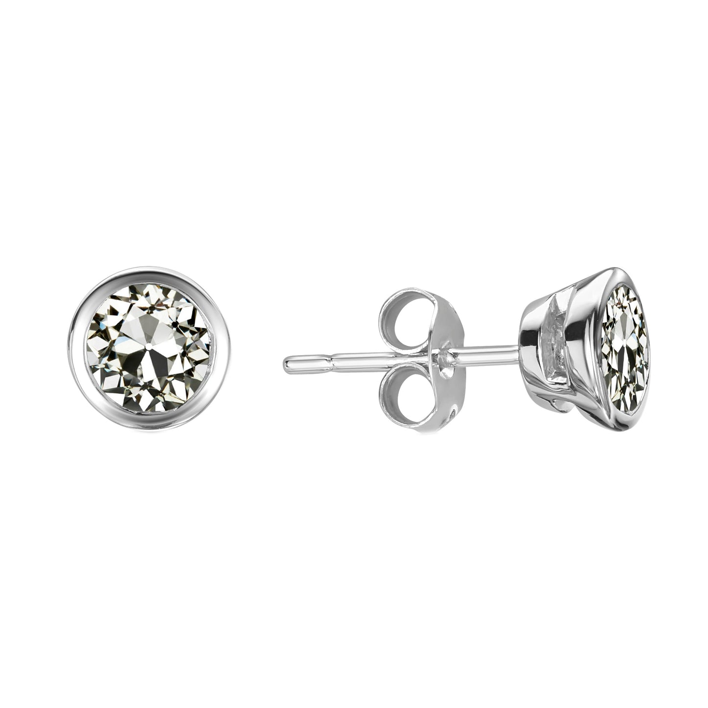 Antique Cushion Diamond ring in 14 Karat White Gold – main view