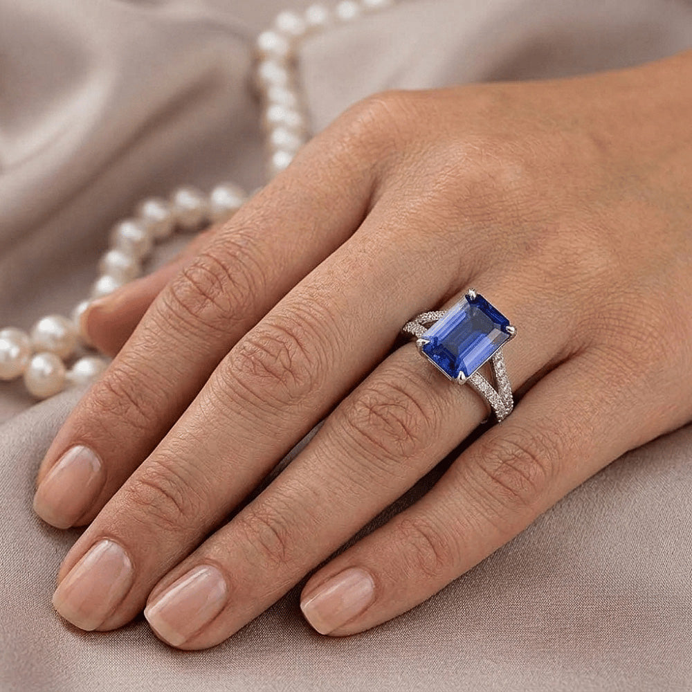 Solitaire Accents Ring White Gold Blue Sapphire & Natural Earth Mined Diamond ( Not Lab Grown ) 4 Carats