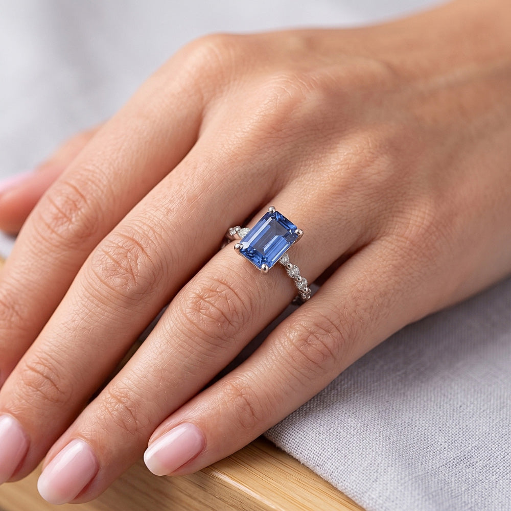 Solitaire Ring With Side Stones Blue Sapphire & Natural Earth Mined Diamond ( Not Lab Grown ) 4 Carats