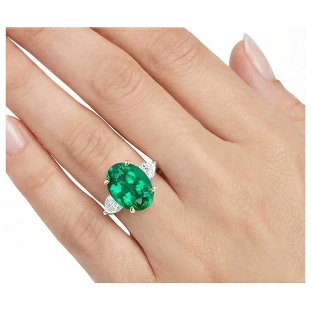 Elegant Colombian Emerald Precious Stone Ring 4 ct – detail view