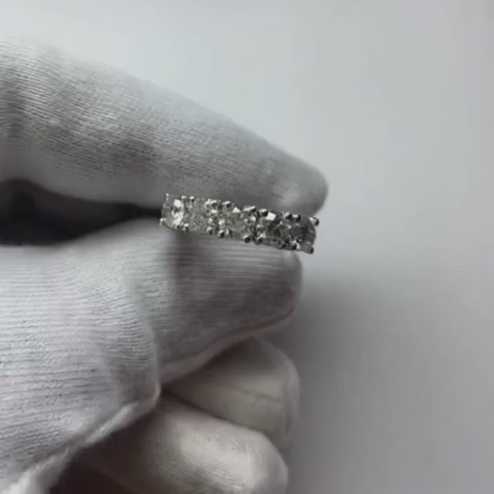 2.5 Carats Round Prong Set Lab Grown Diamond Wedding Band