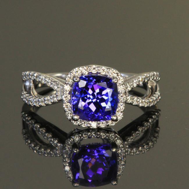 Cushion Blue Tanzanite And Diamond Ring 5.50 Carats White Gold 14K - Gemstone Ring-harrychadent.ca