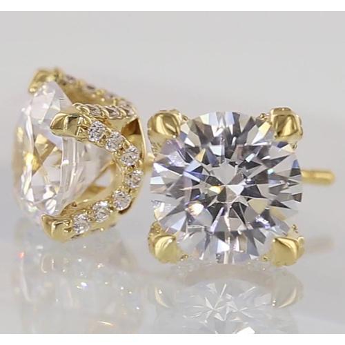 Diamond Stud Earring 2.80 Carats - Stud Earrings-harrychadent.ca