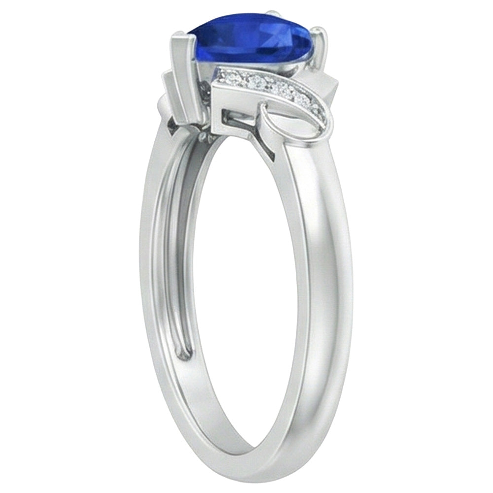 natural round sapphire 1.80ct ring close up detail