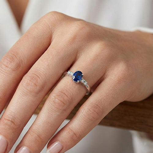natural round sapphire 1.40ct ring profile view