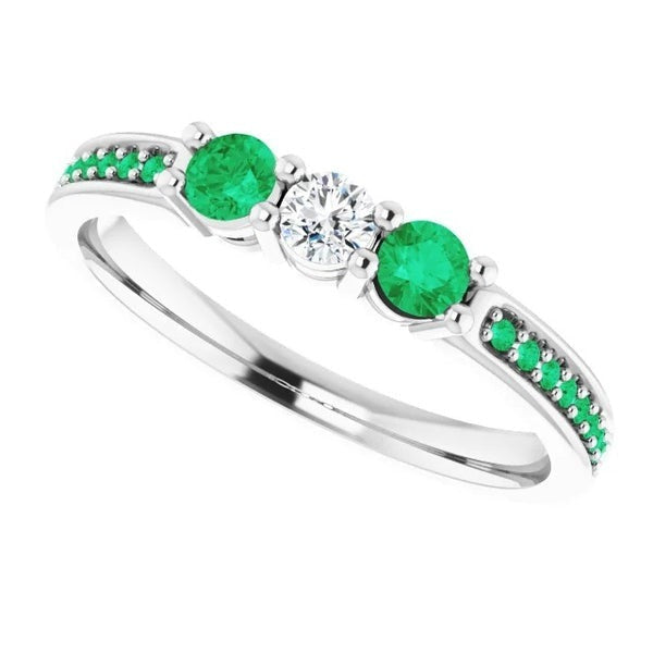 1.50 Carats Emerald & Diamond Ring White Gold 14K
