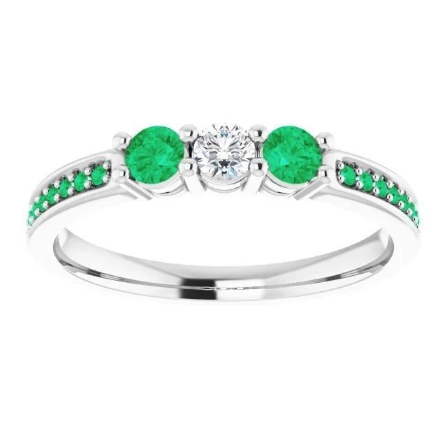 1.50 Carats Emerald & Diamond Ring White Gold 14K