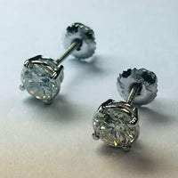 1.60 Carats Round Natural Diamond Stud Earrings