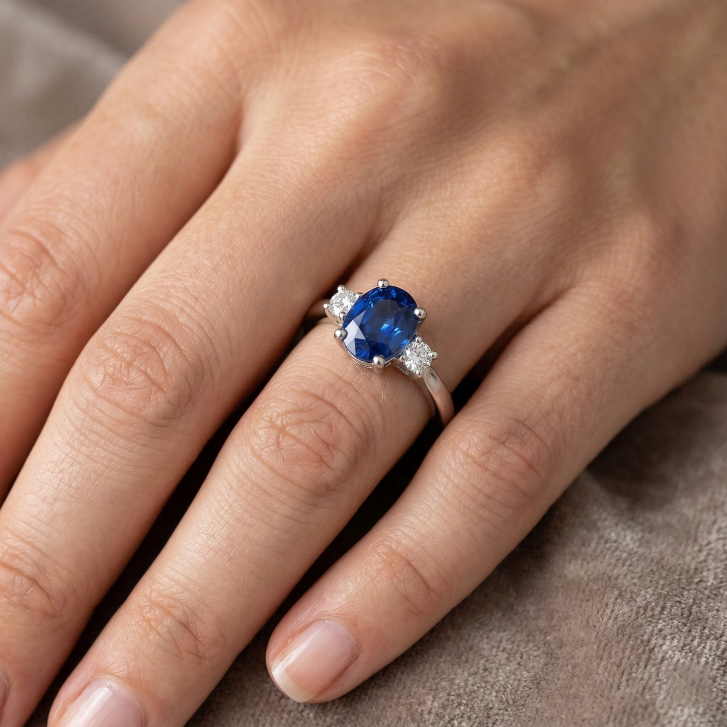 natural round sapphire 1.70ct ring with diamond accents