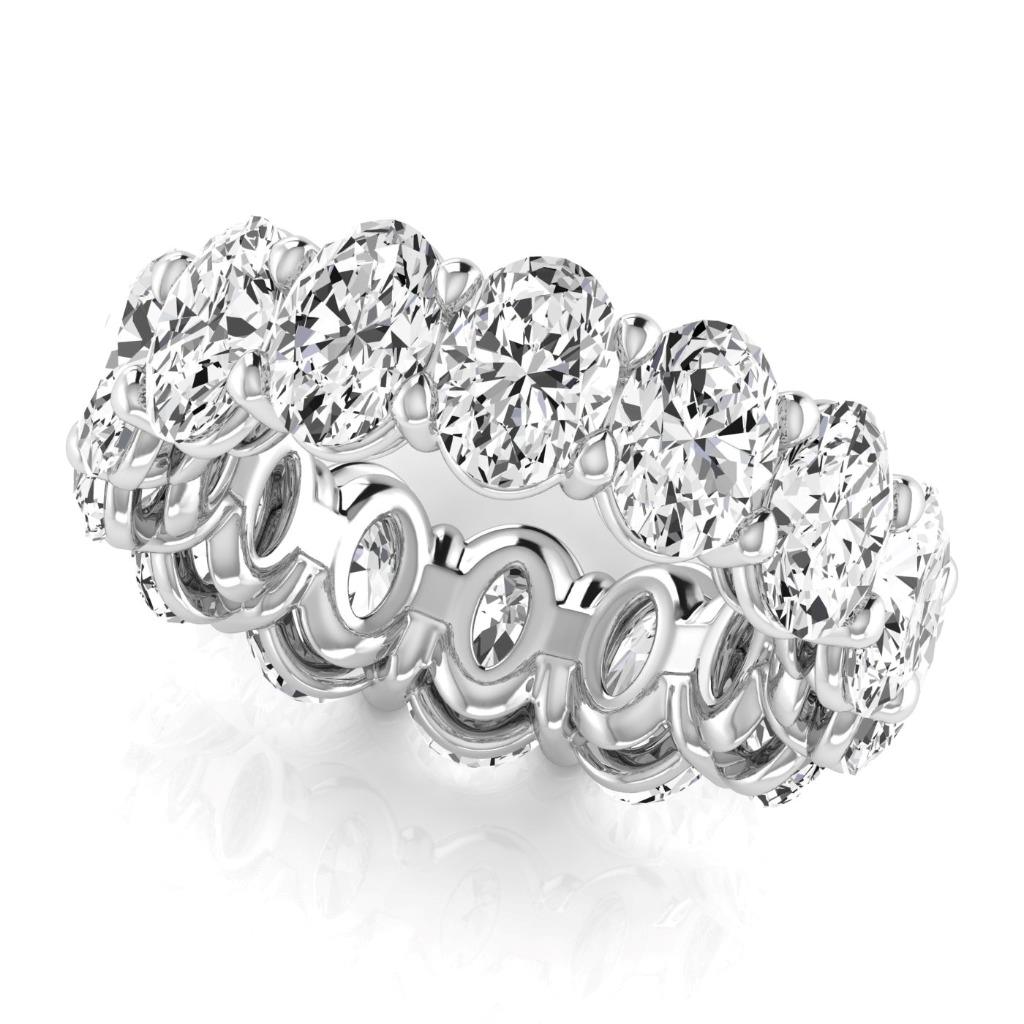 Luxurious Eternity Band 0.75 ct – main view