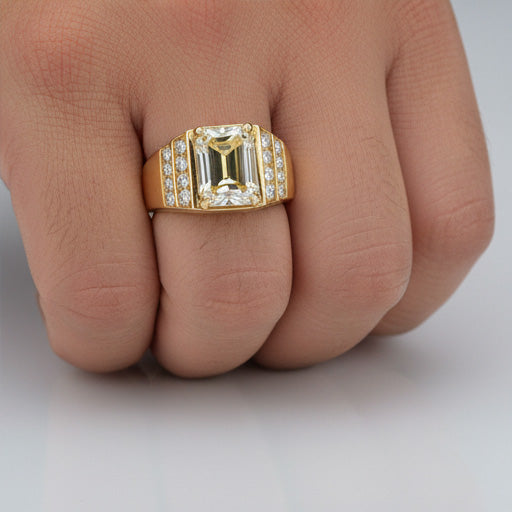 Fine Diamond Men's Ring 8 ct 10K Yellow Gold – angle view